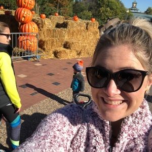 Meet your Posher, Ashlee